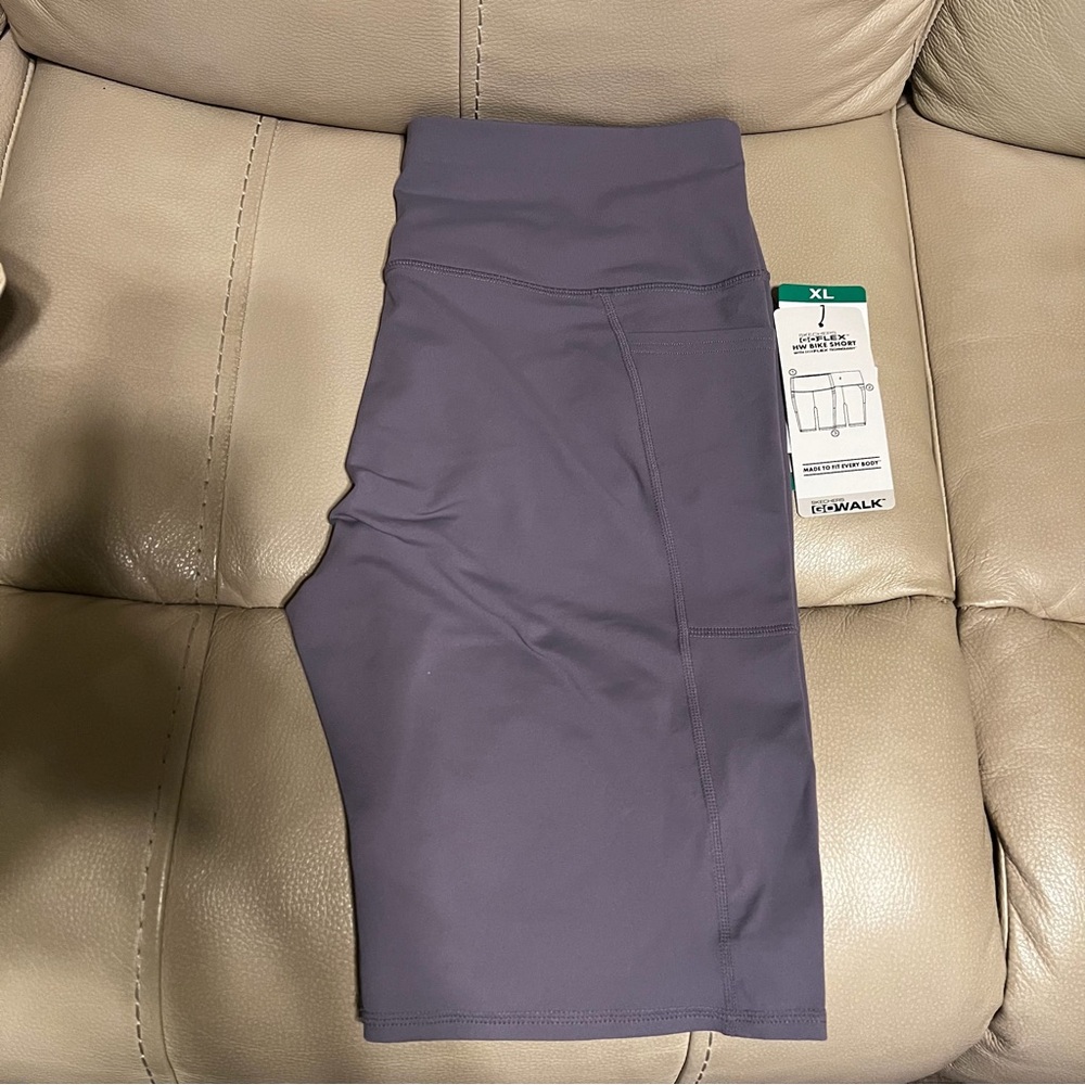 Skechers Women's Purple Bike Shorts - Picture 6 of 6